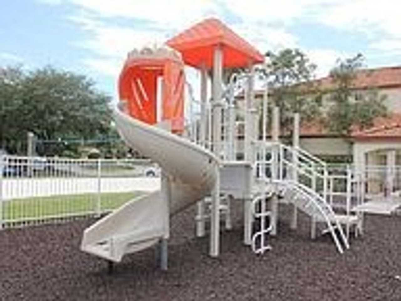 829 Camargo Way - Photo 3 of 28