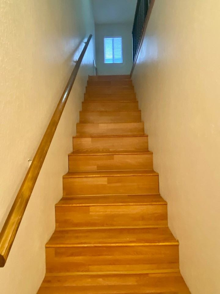 205 E Upjohn Ave - Photo 7 of 21