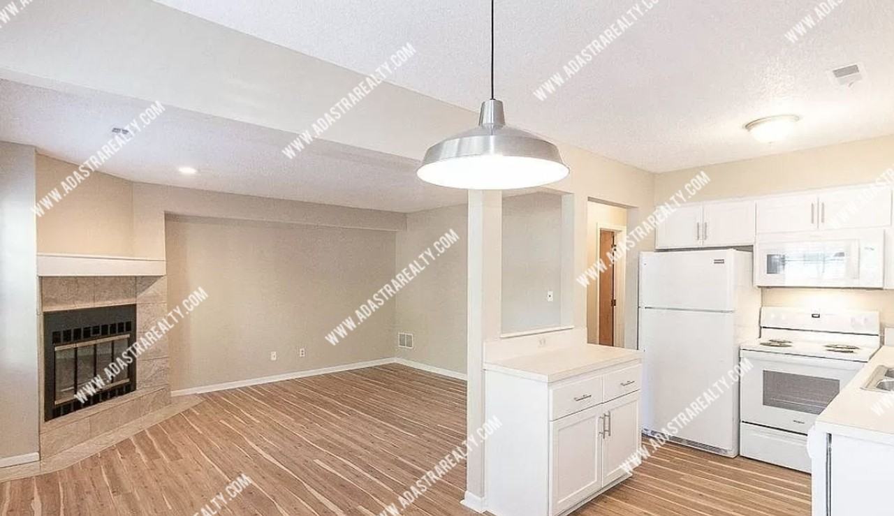 318 Birch Ln - Photo 3 of 14