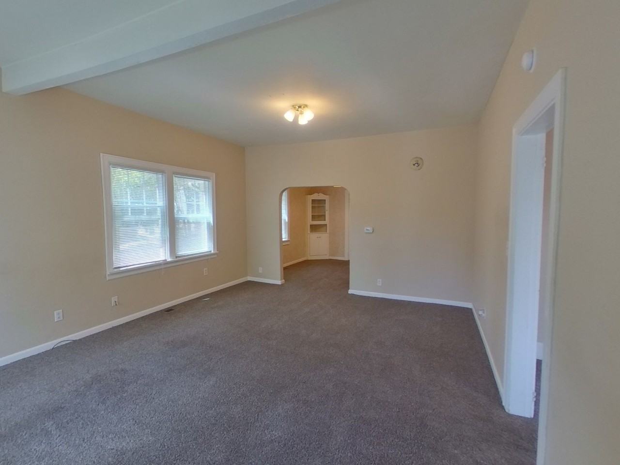 1379 E 21st Ave - Photo 4 of 18