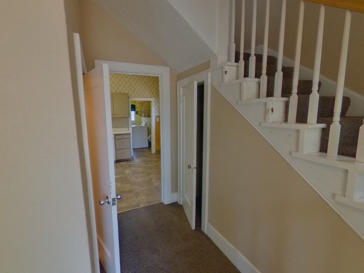 1379 E 21st Ave - Photo 5 of 18