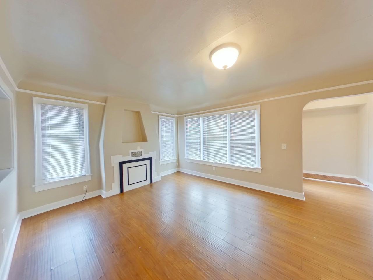 1742 Hilyard St - Photo 2 of 14