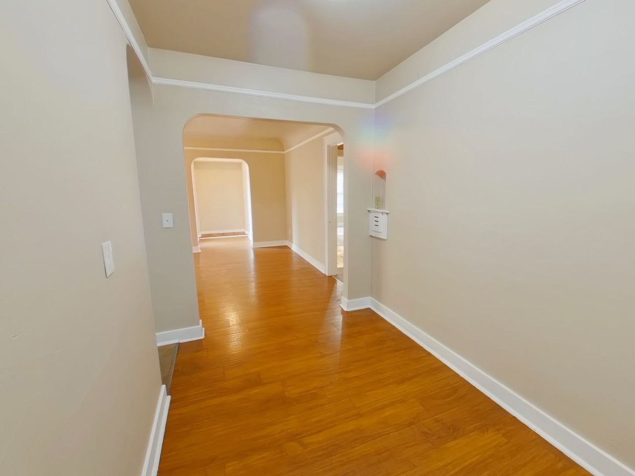 1742 Hilyard St - Photo 4 of 14