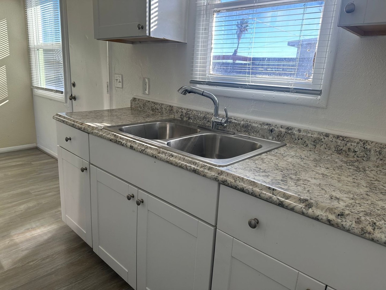 2841 B Street - Photo 7 of 23