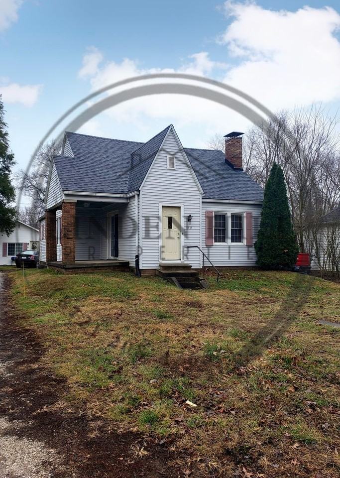 3111 Washington Ave - Photo 2 of 16