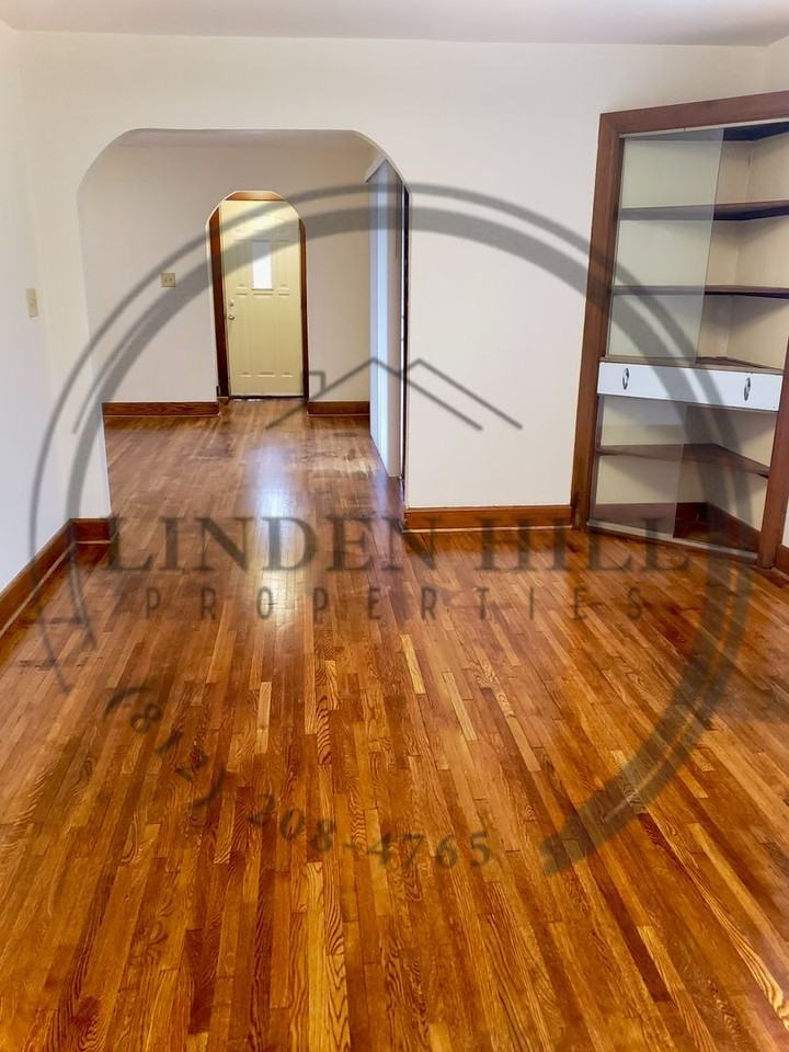 3111 Washington Ave - Photo 3 of 16