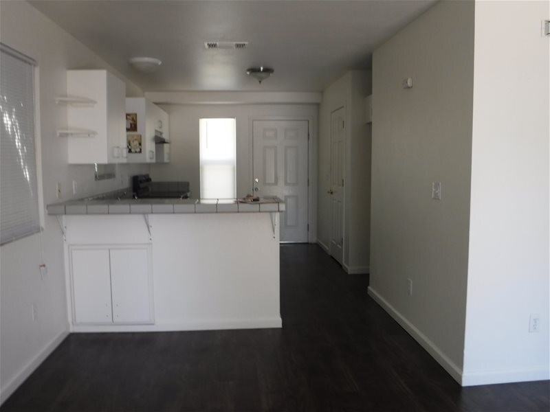 225 Kentucky Street - Photo 2 of 9