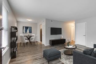 2800 Capital Square Apartments - Photo 1 of 1