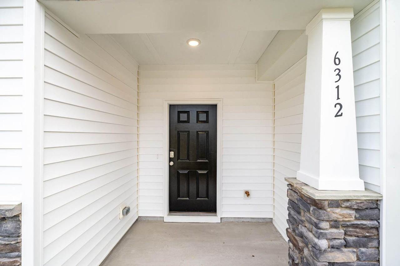 6312 Lady Eliza Ln - Photo 3 of 29