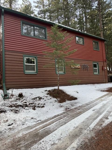 21387 Taos Rd - Photo 2 of 12