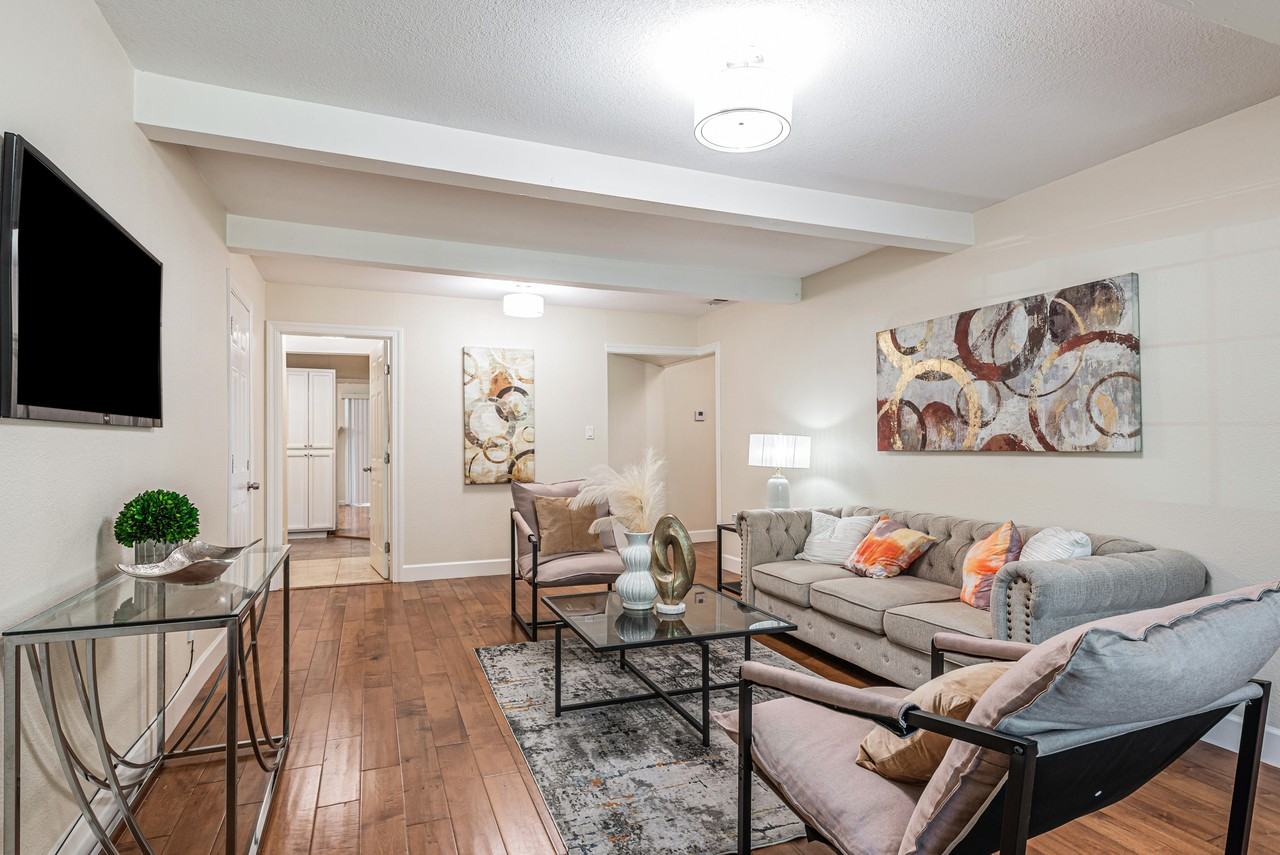 370 Hamilton Ave #101 - Photo 2 of 15