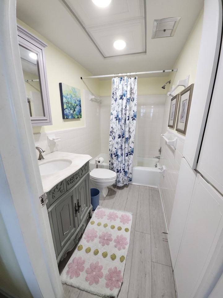 300 64th Ave #426 - Photo 7 of 12