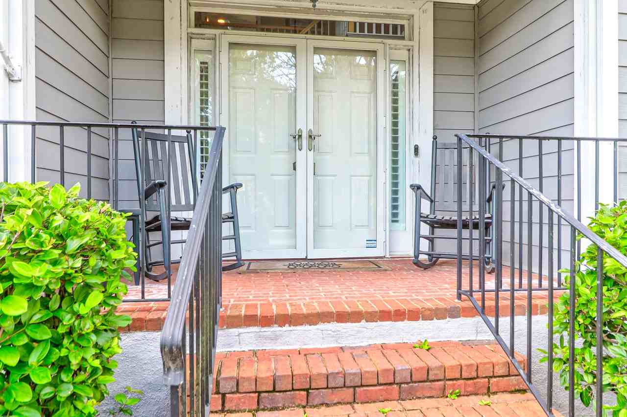 1250 Abercorn Trce #NA - Photo 3 of 50