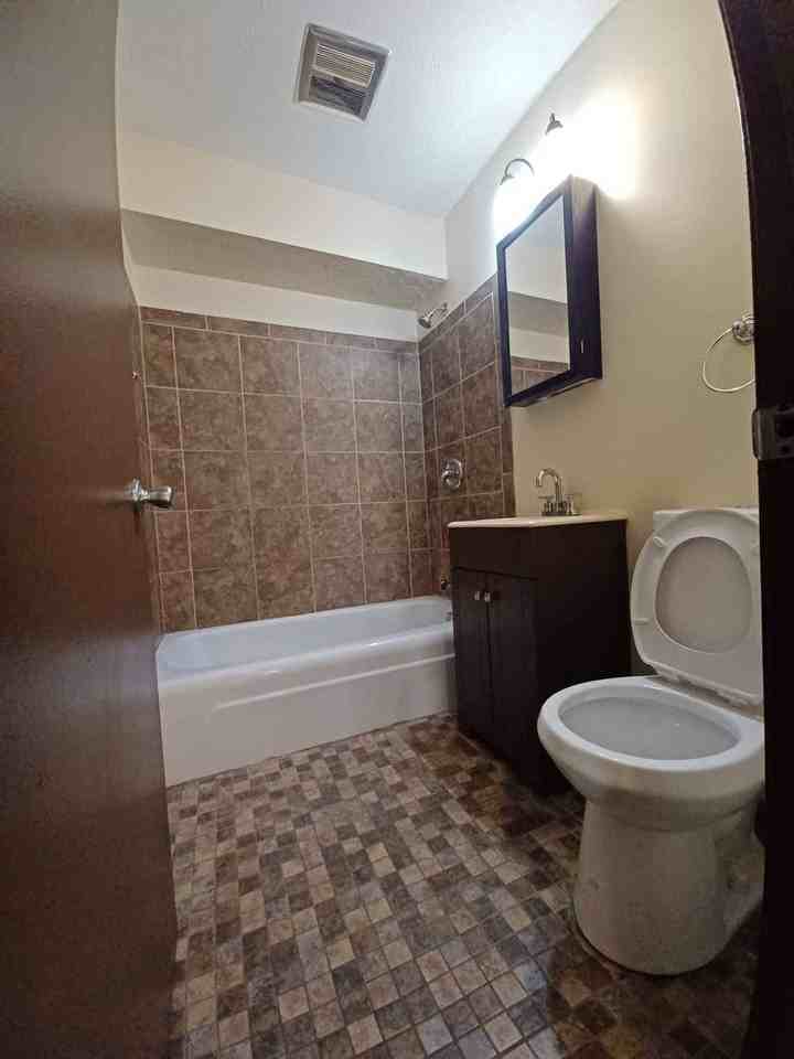 Riverside Terrace Apartments - Photo 7 of 13