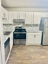 Move in Within Days! Renovated Beautiful 2 Bedroom - Photo 1 of 1