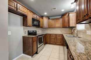 7312 Se 15th St - Photo 1 of 1