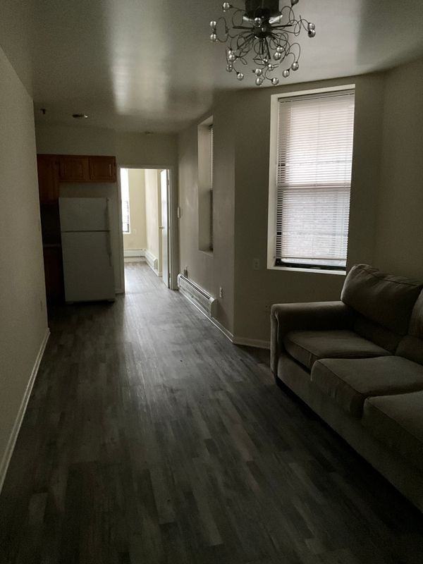 311 8th St ##2 - Photo 2 of 22