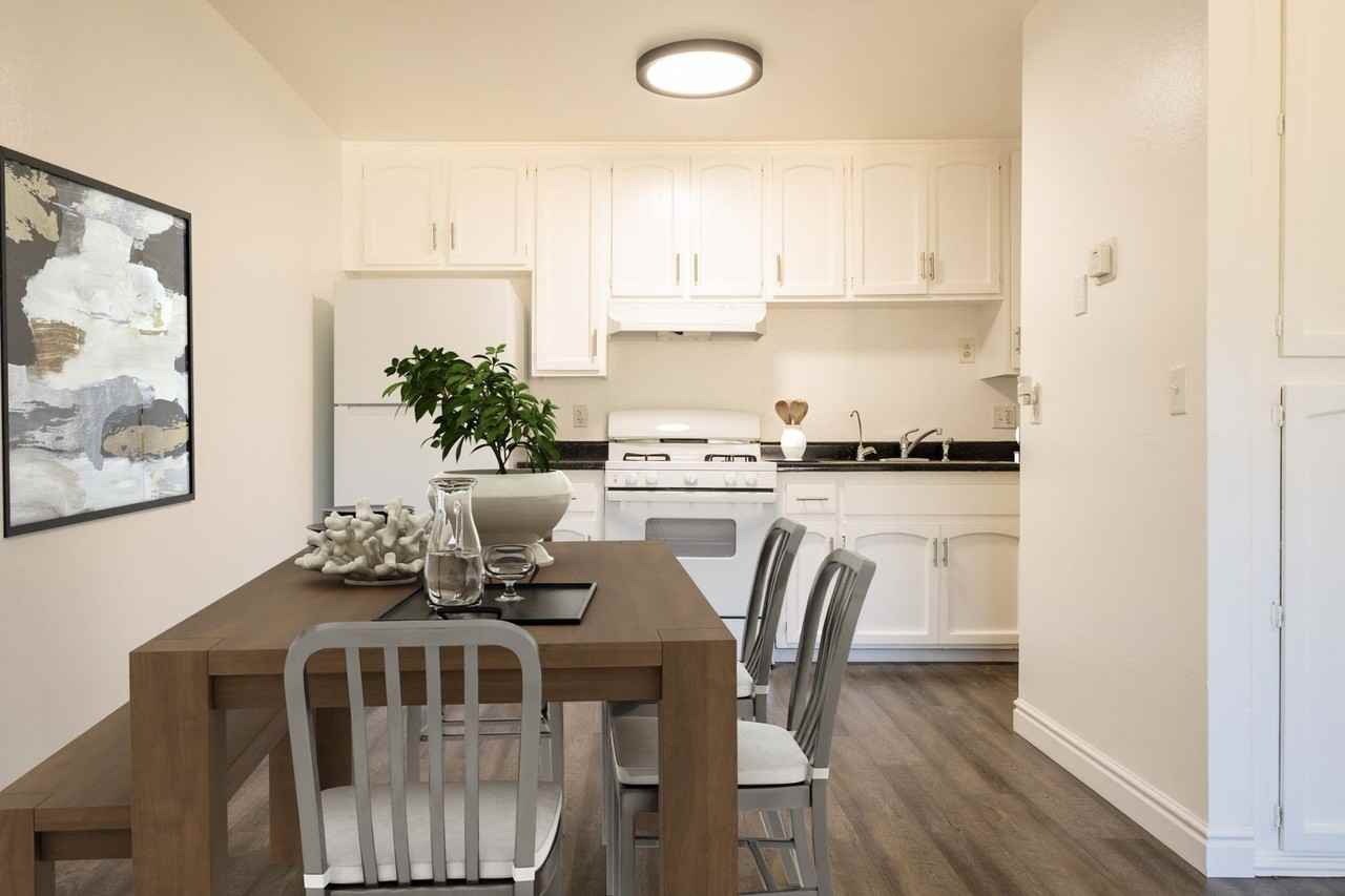 The Club House - Photo 4 of 7