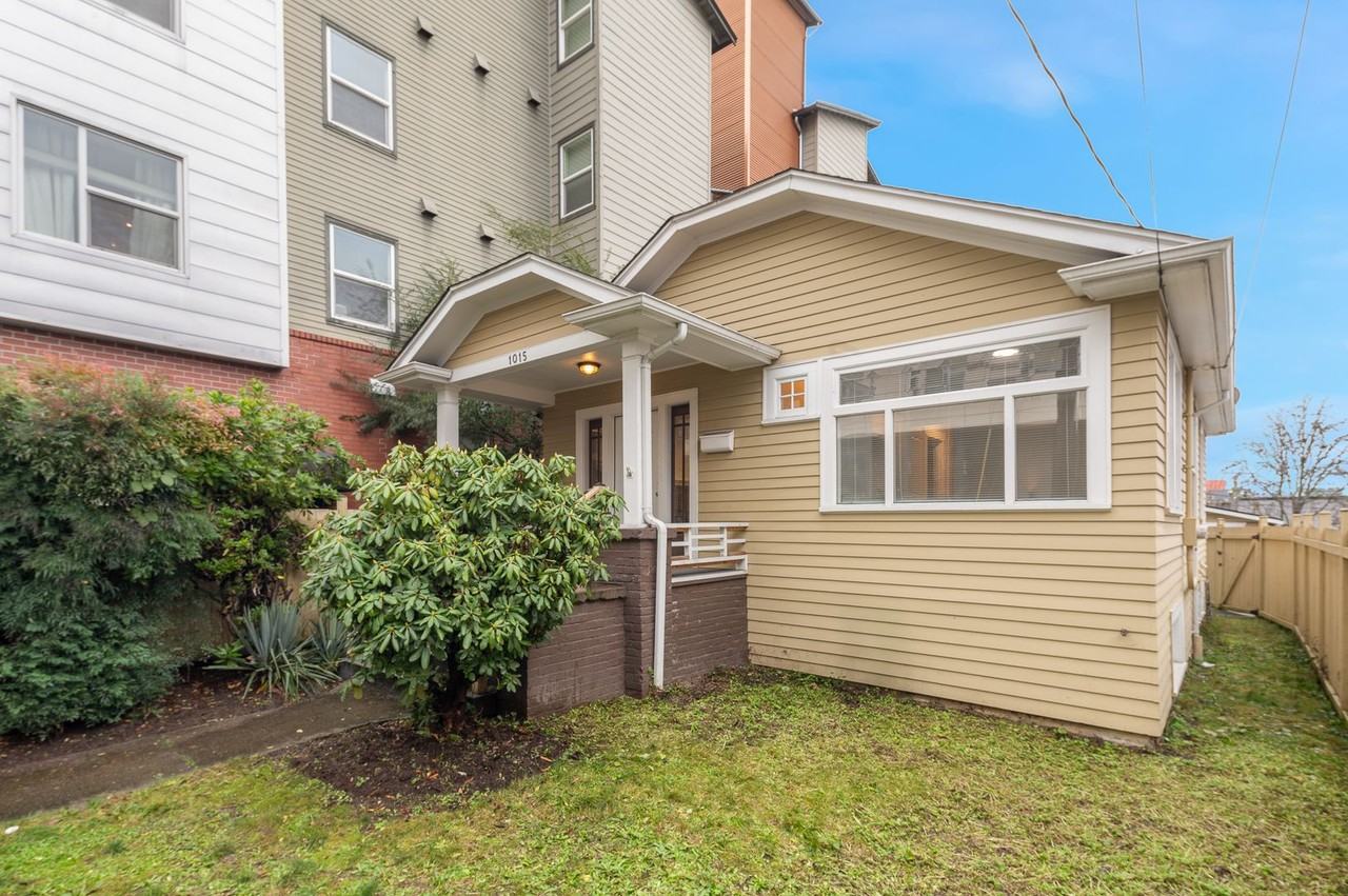 1015 Ne 66th St - Photo 2 of 28