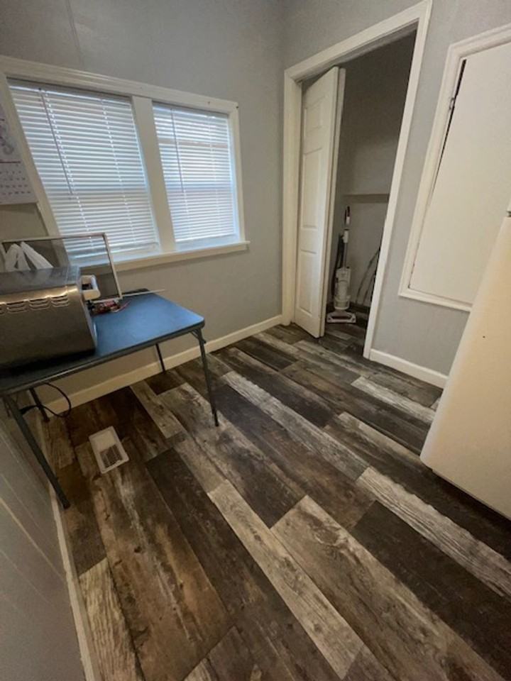1609 N Jessica Ave - Photo 4 of 8