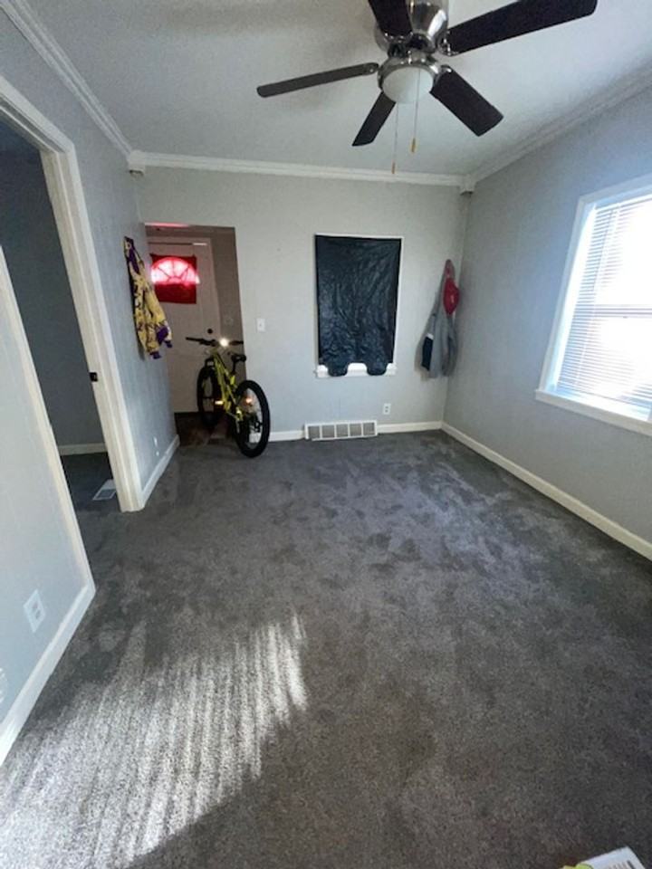 1609 N Jessica Ave - Photo 6 of 8
