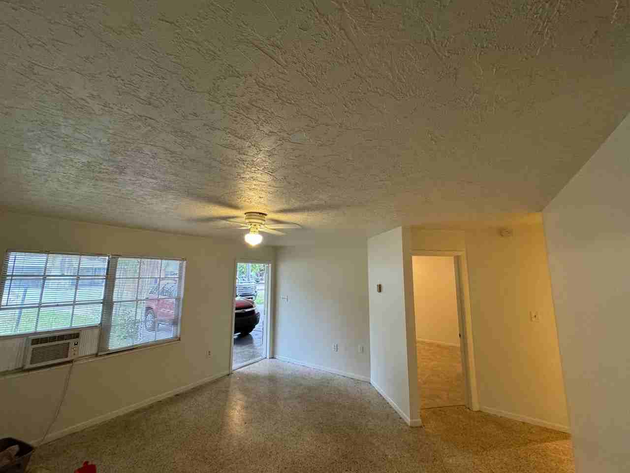 5005 19th St W - Photo 3 of 8