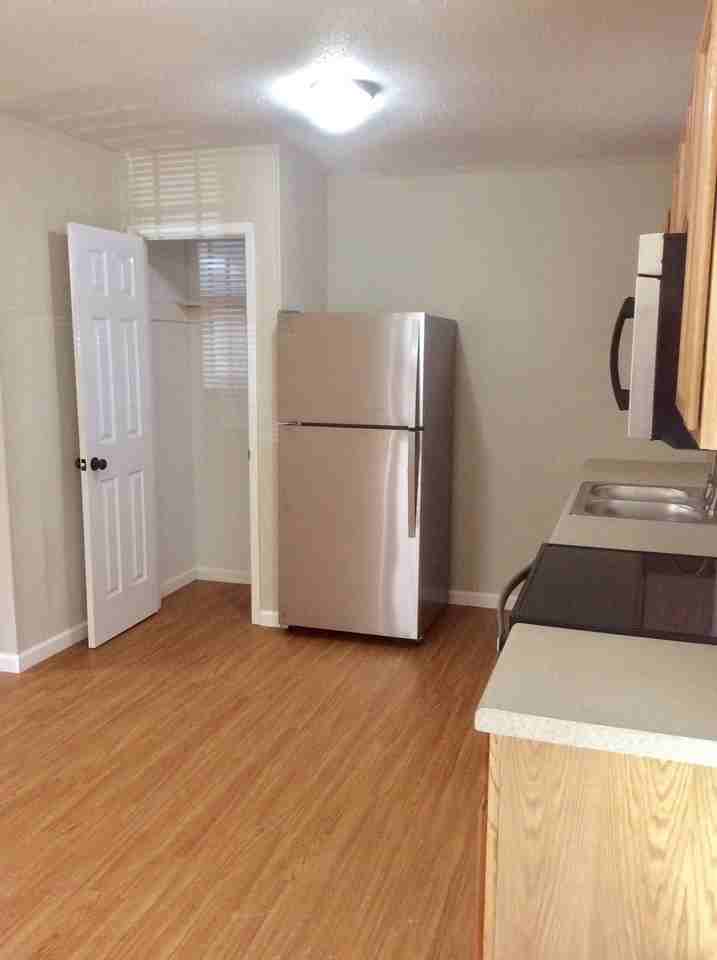 327 Wade Decker Rd - Photo 6 of 15