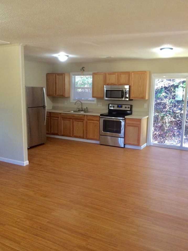 327 Wade Decker Rd - Photo 7 of 15
