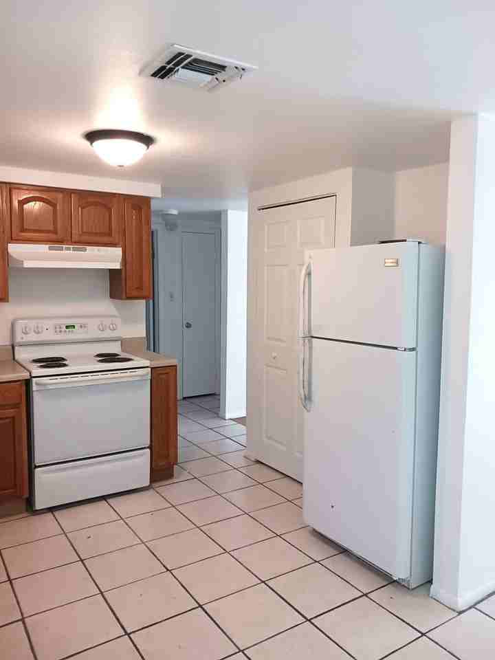 21377 Campbell Dr - Photo 6 of 13