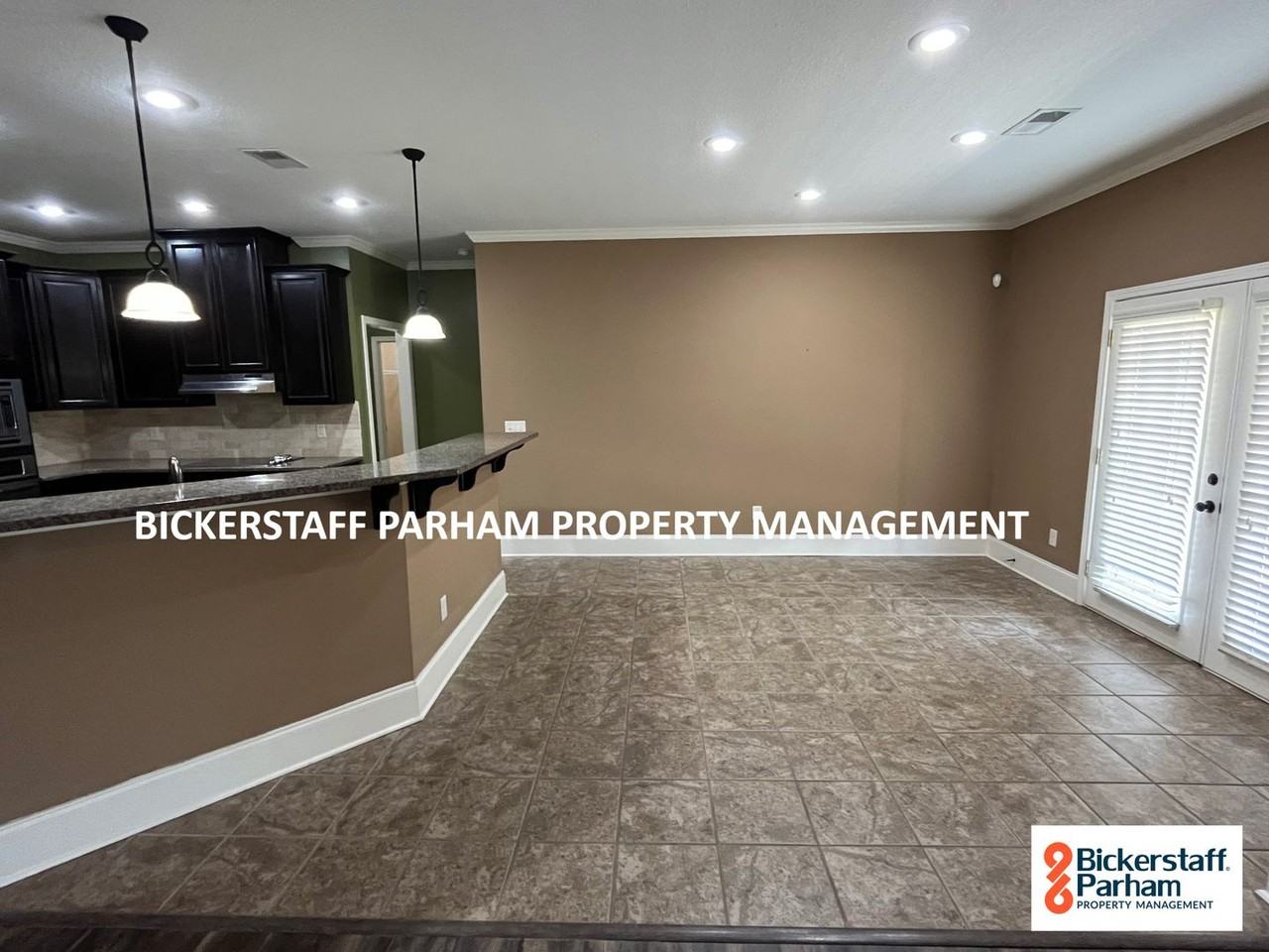 9468 Forest Crown Dr - Photo 4 of 48
