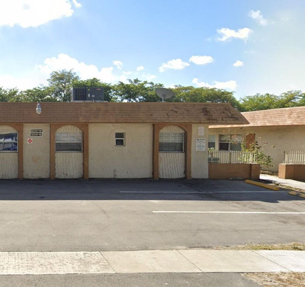 5314 Nw 24th Ct #79 - Photo 2 of 12