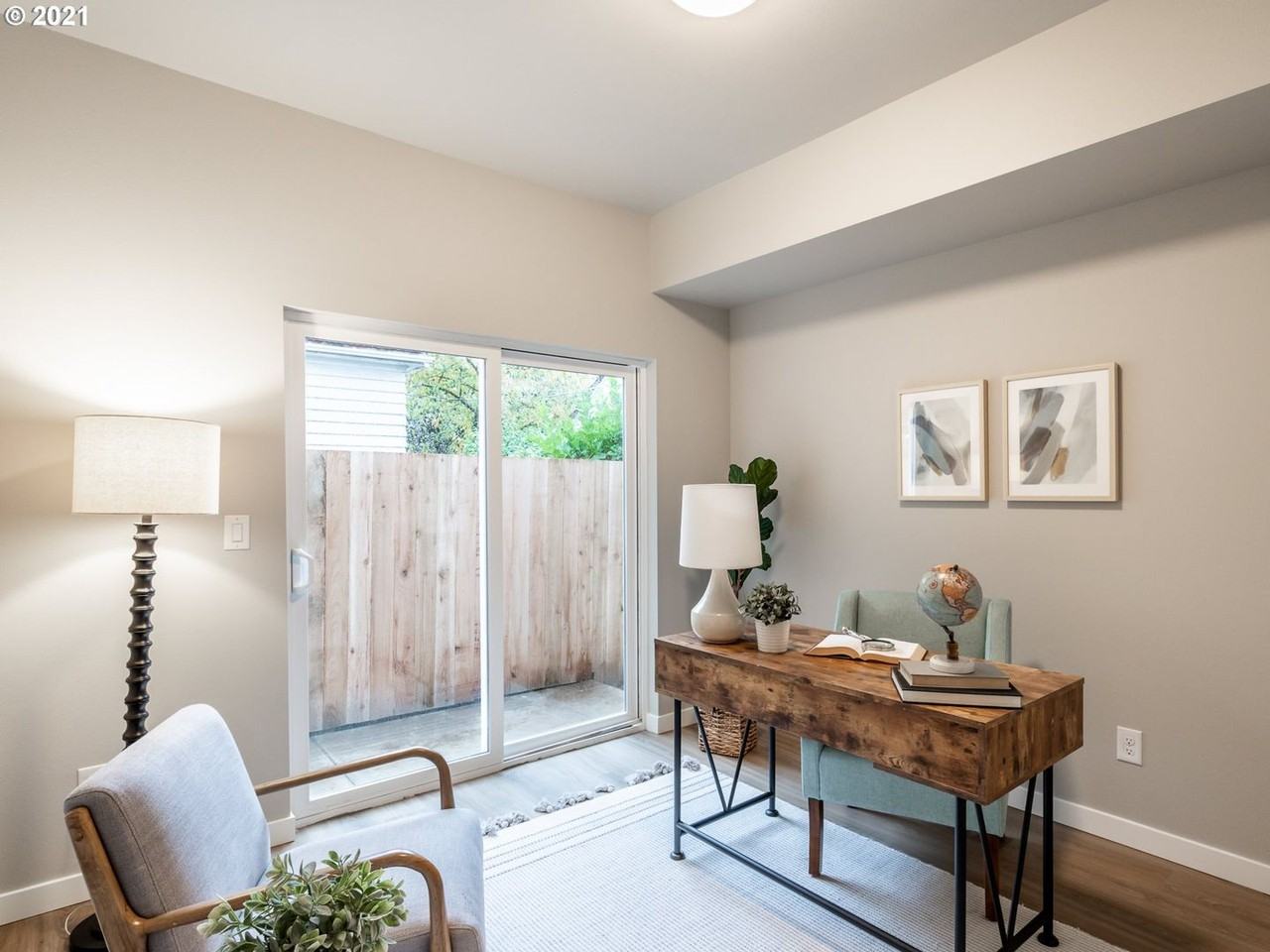 3857 Se 92nd Ave #2 - Photo 5 of 28