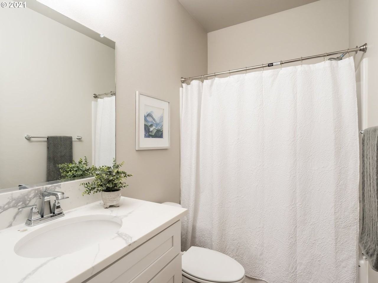 3857 Se 92nd Ave #2 - Photo 7 of 28
