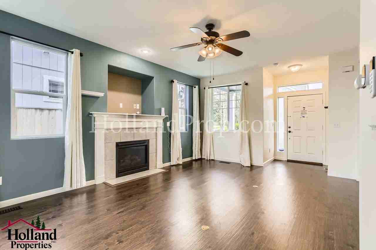 3527 Se Royalstar Ave - Photo 7 of 29