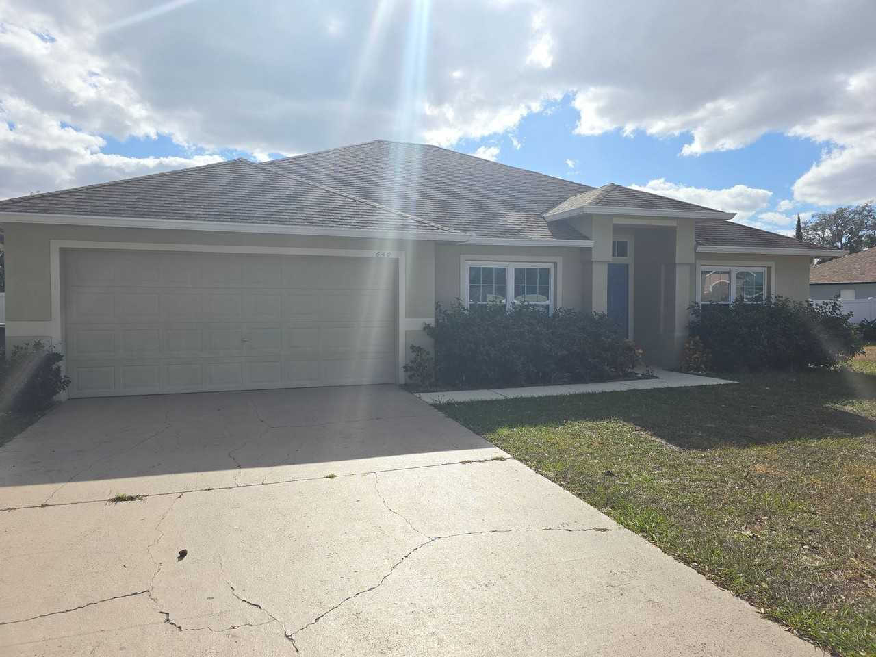 640 Hatchwood Dr - Photo 3 of 22