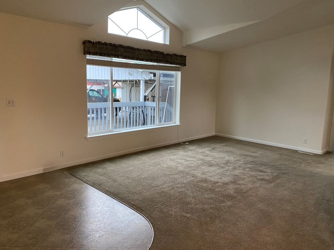 414 Old Brockway Rd - Photo 6 of 20