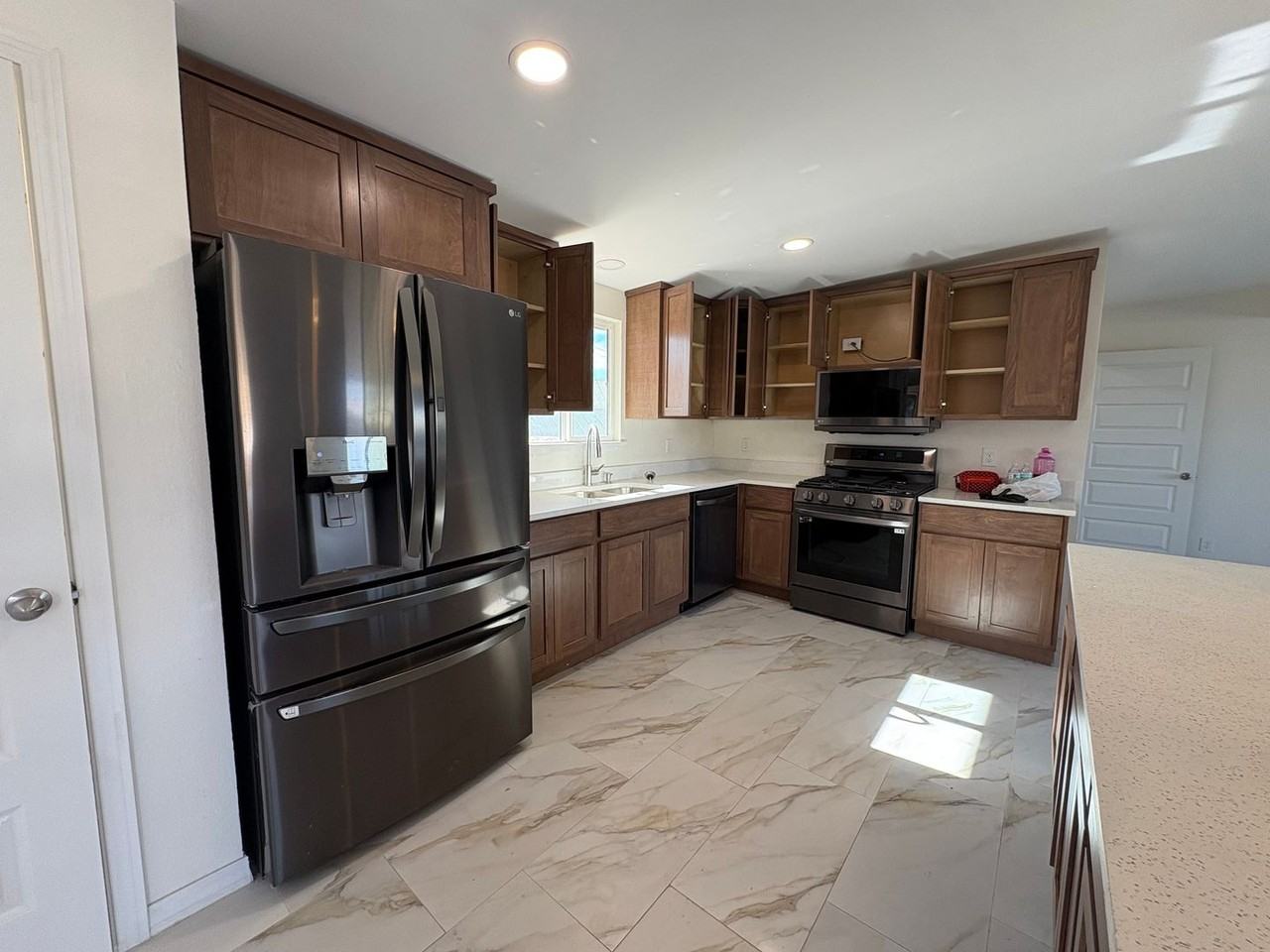 9704 Saigon Dr - Photo 2 of 22