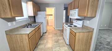 featured image of 3915 Ariel Avenue