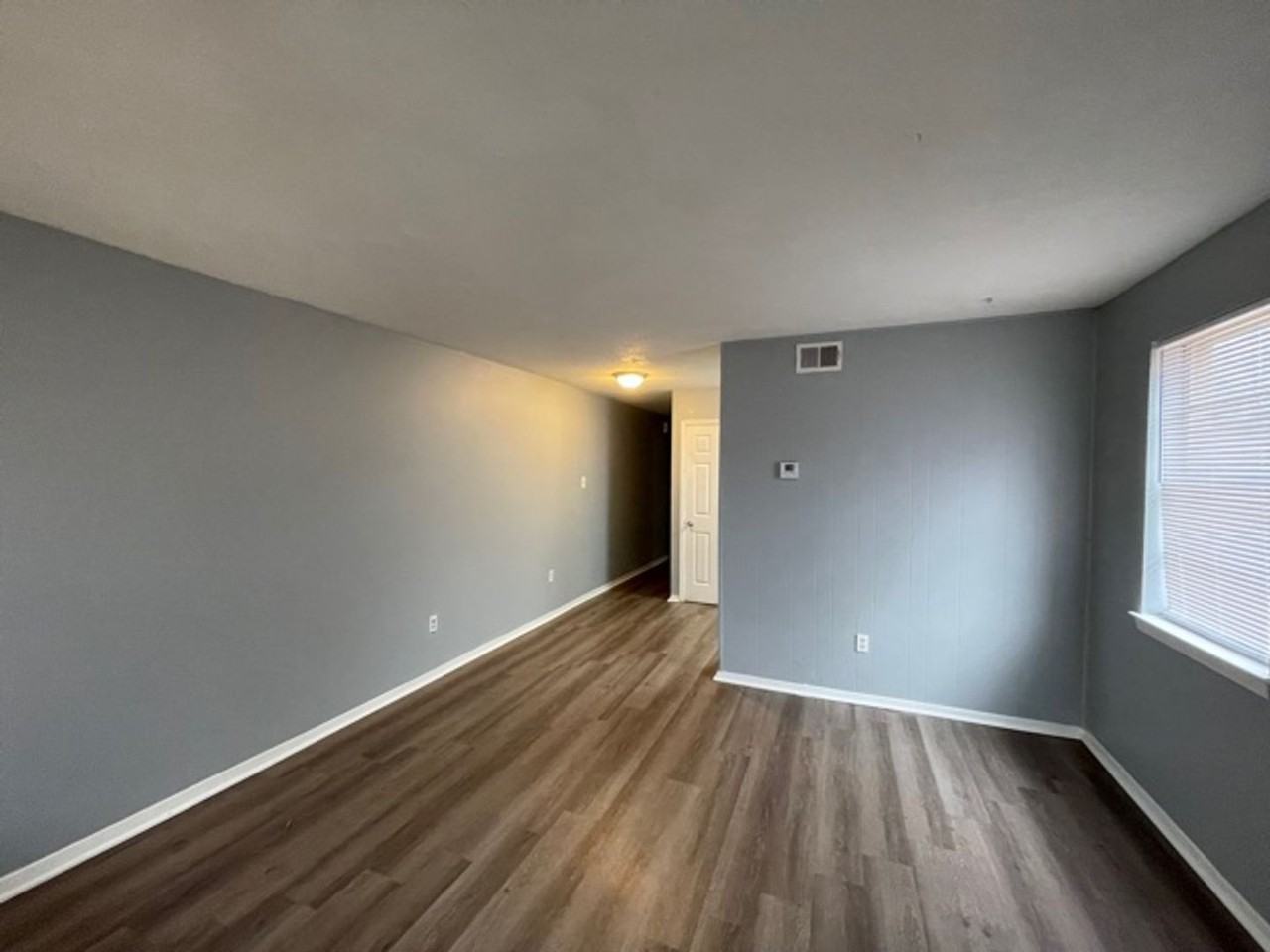 3479 Powell Ave - Photo 2 of 8
