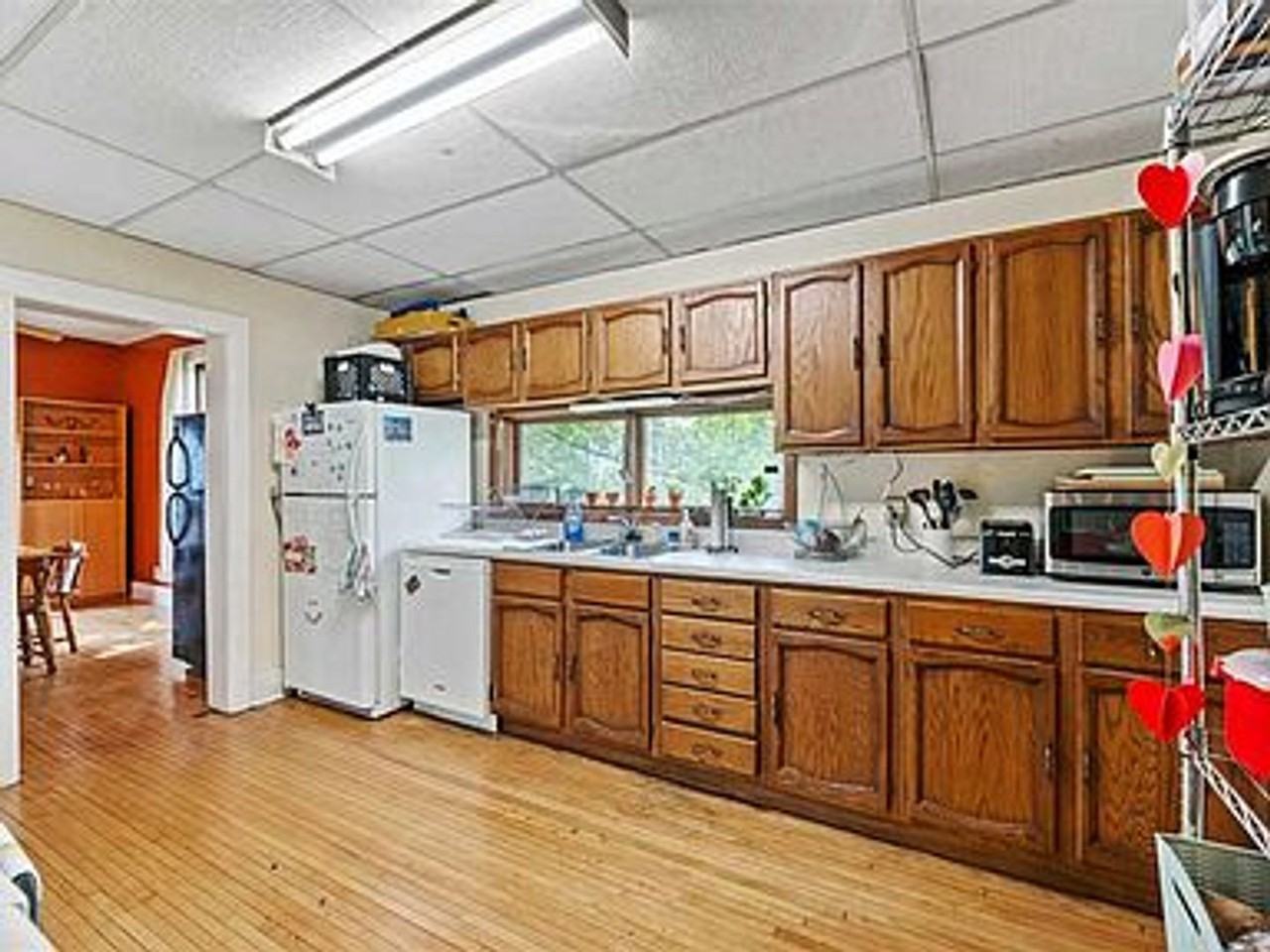 815 N 7th Ave E - Photo 3 of 33