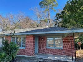 featured image of 824 Gentry Dr