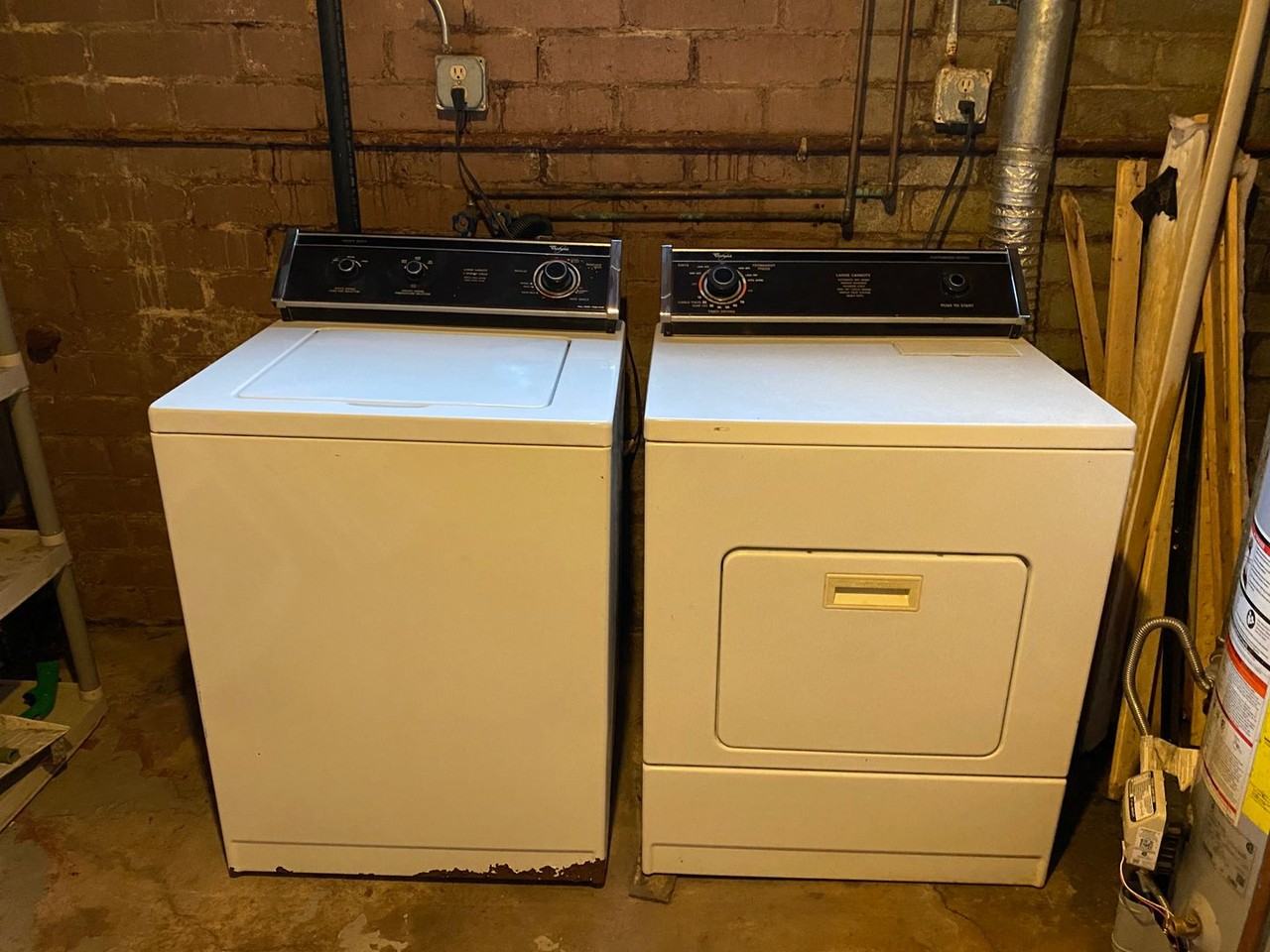 1015 N 6th St - Photo 4 of 9