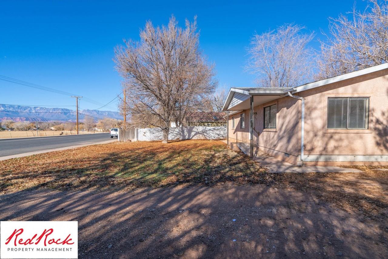 537 S 700 W - Photo 7 of 50