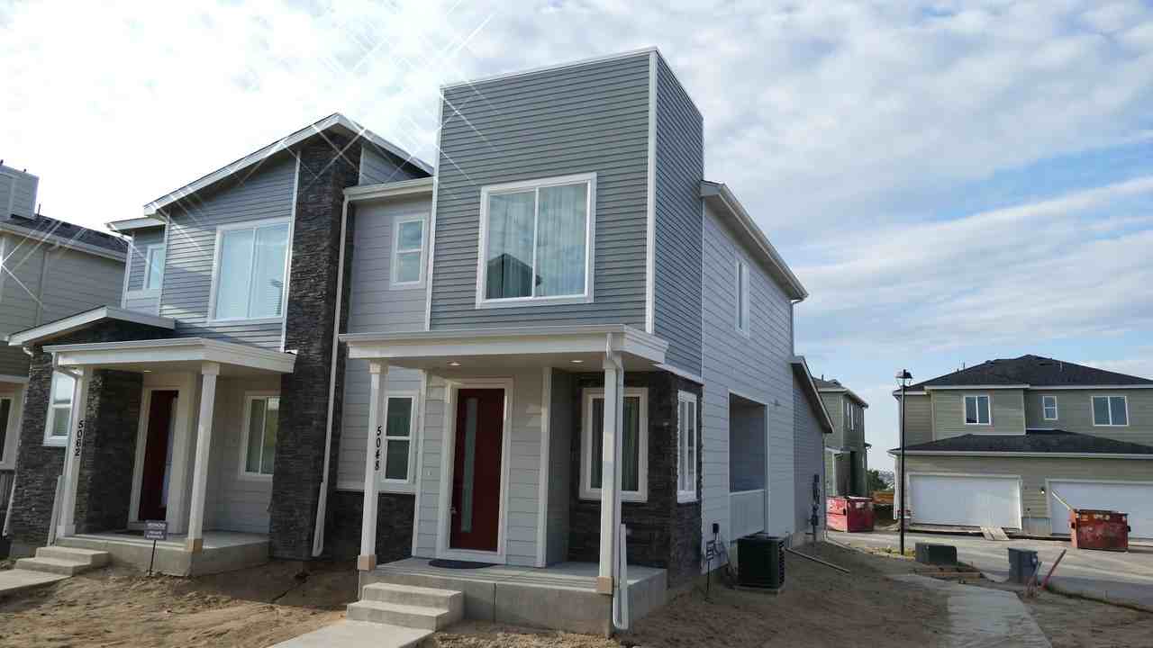 5048 Baseline Vw - Photo 2 of 23