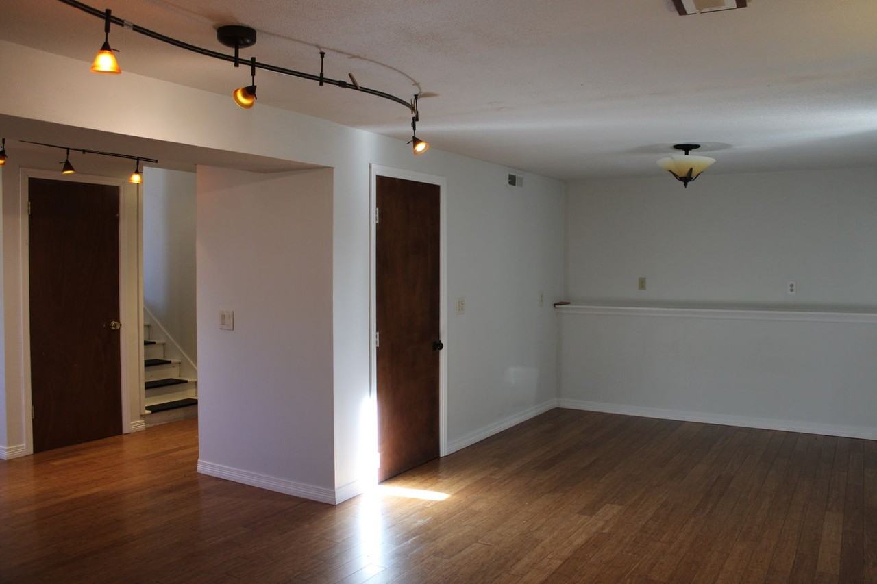 404 N Roosevelt Ave - Photo 7 of 15