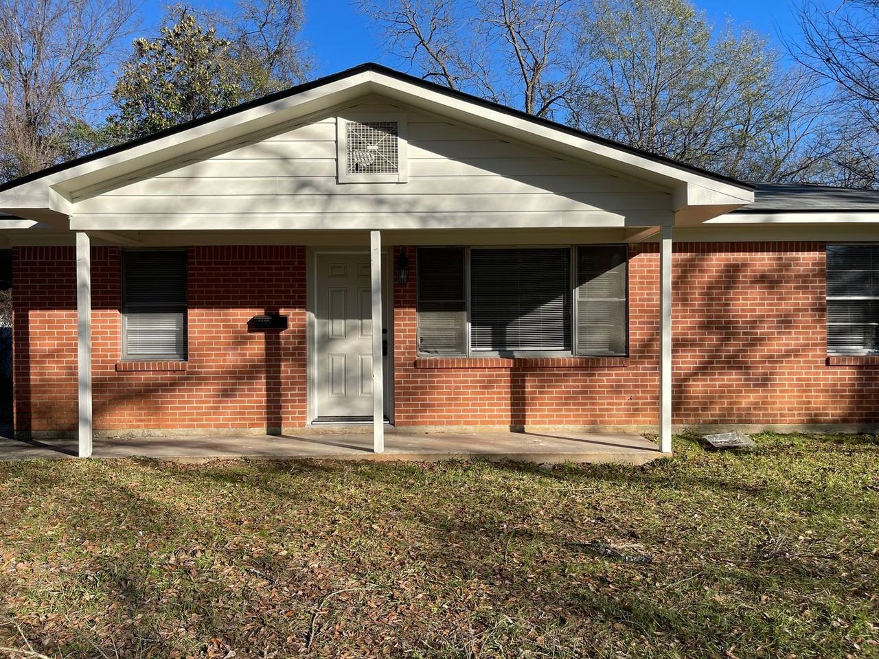 9139 Laurie Ln - Photo 2 of 16