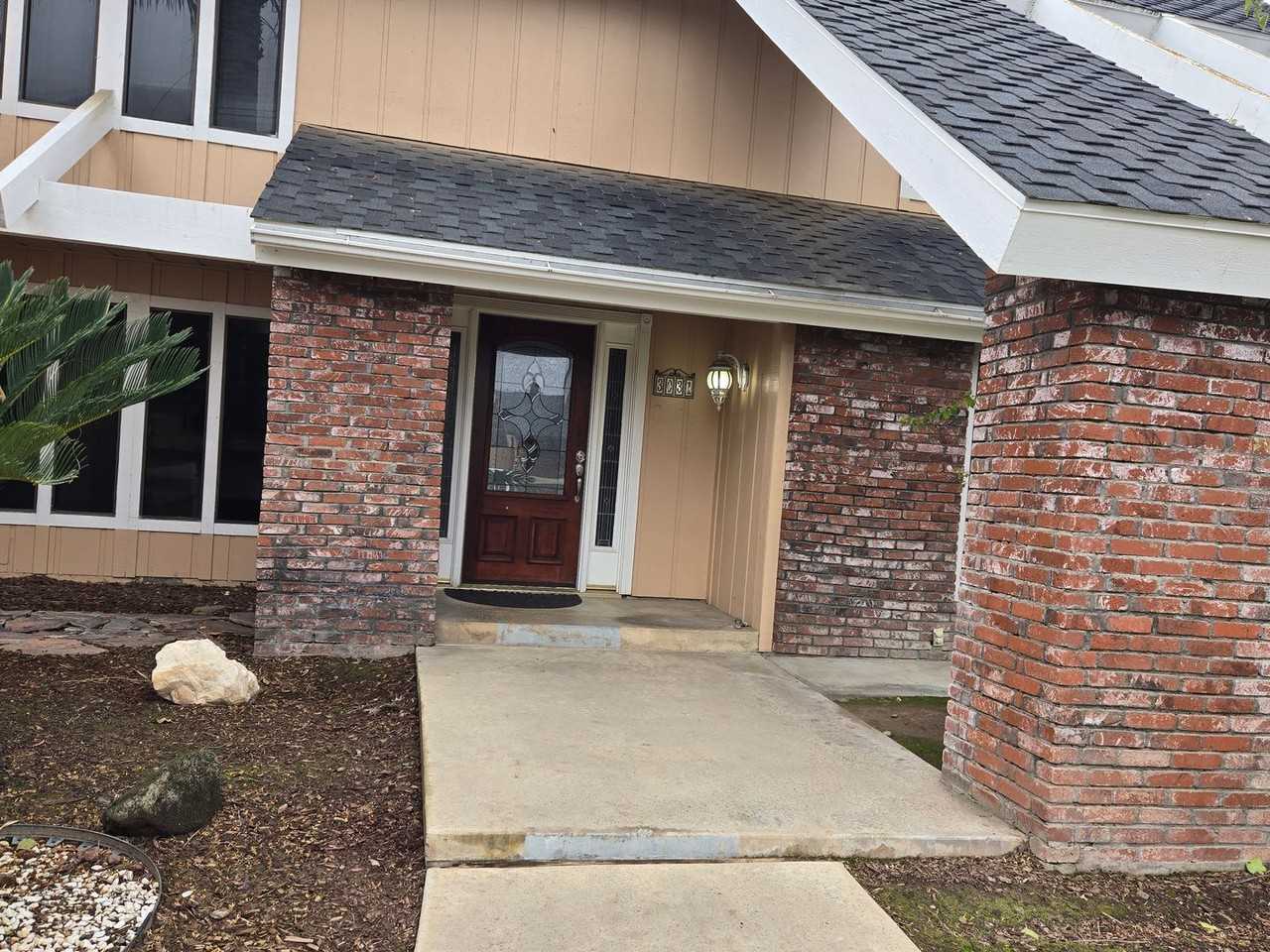 3031 S Oak Park St - Photo 5 of 33