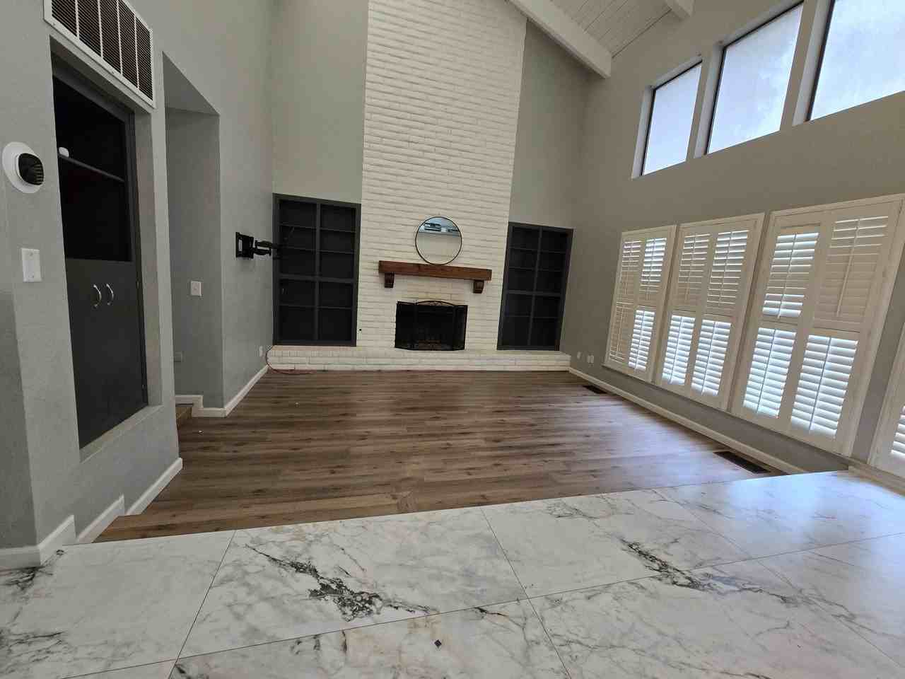 3031 S Oak Park St - Photo 7 of 33