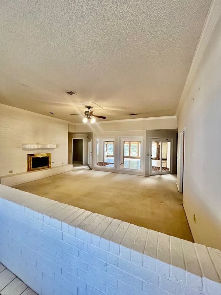 9307 Vicksburg Ave - Photo 3 of 19