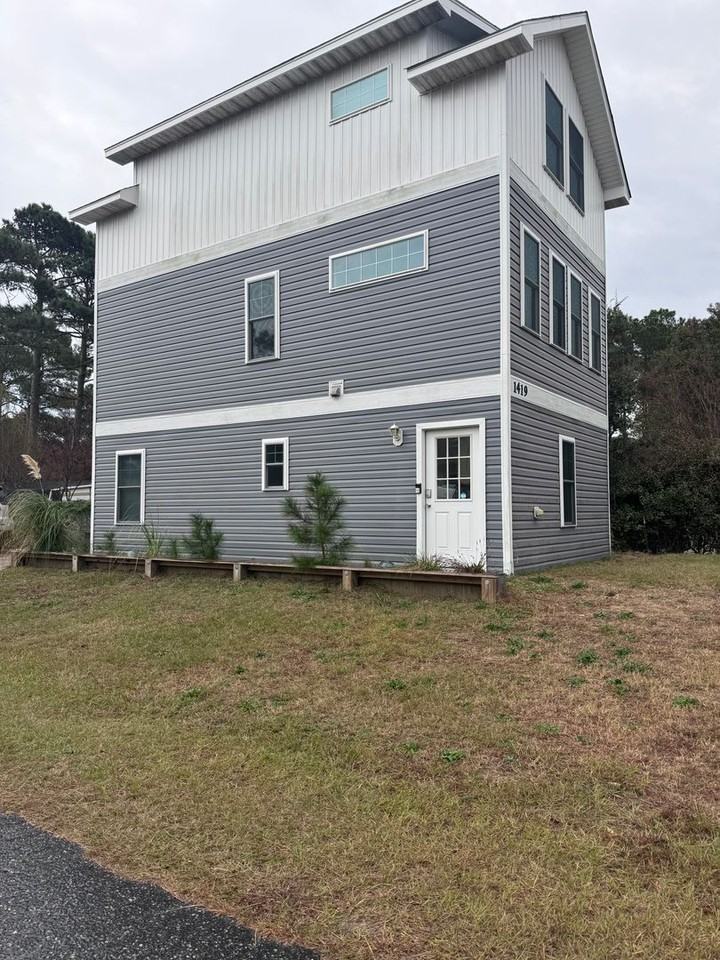 1419 Shay St - Photo 2 of 14